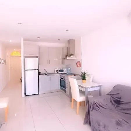 2 Bed Close To The And Siam Park Lägenhet