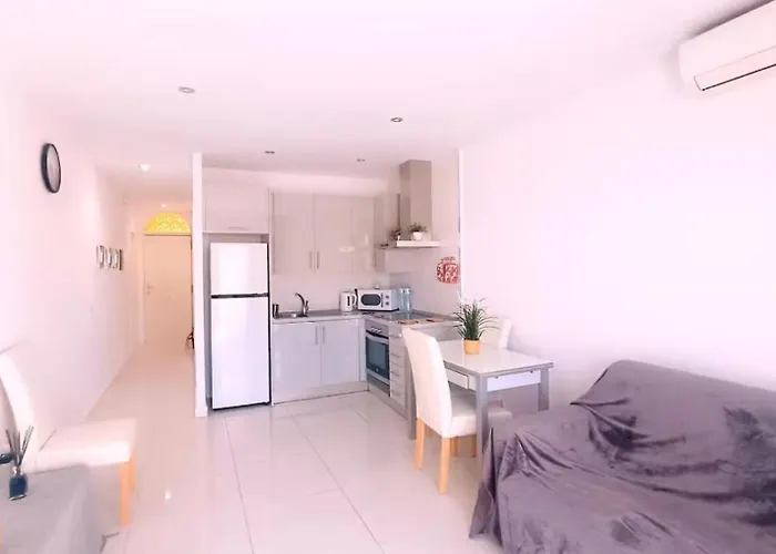 2 Bed Close To The And Siam Park Apartamento